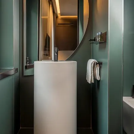 Agio Comfy Place Hotell 4*