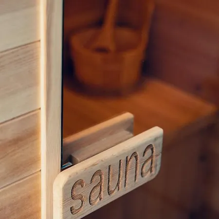 Agio Comfy Place Hotel 4*