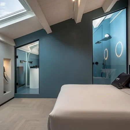 Agio Comfy Place 4*